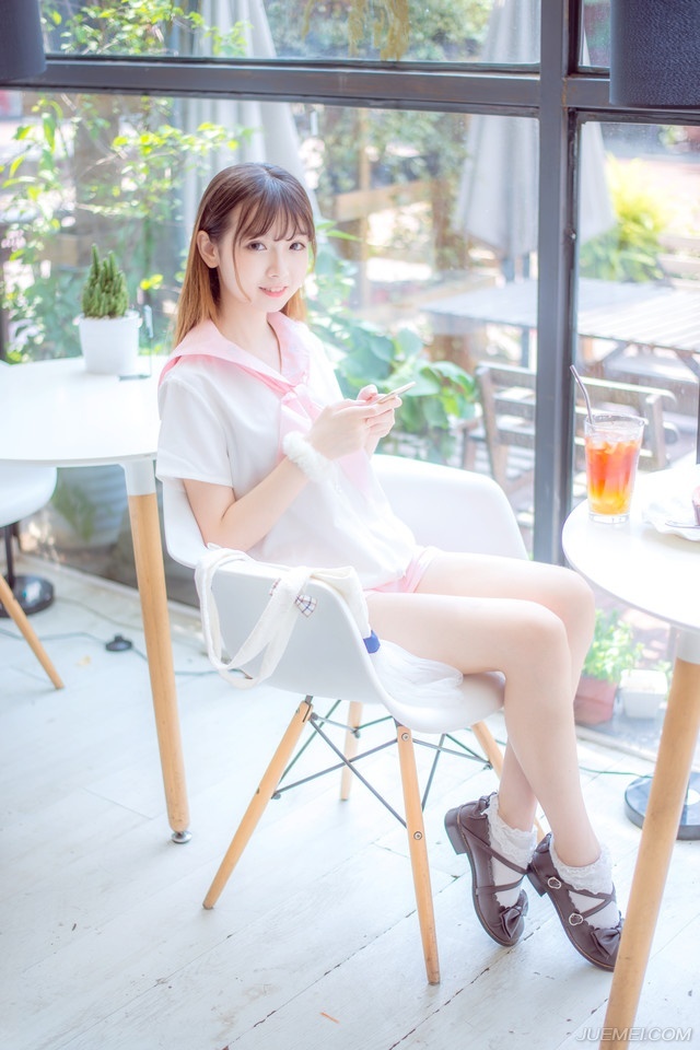 他发愿说：从今以后，咱们只有死别，不再生离。